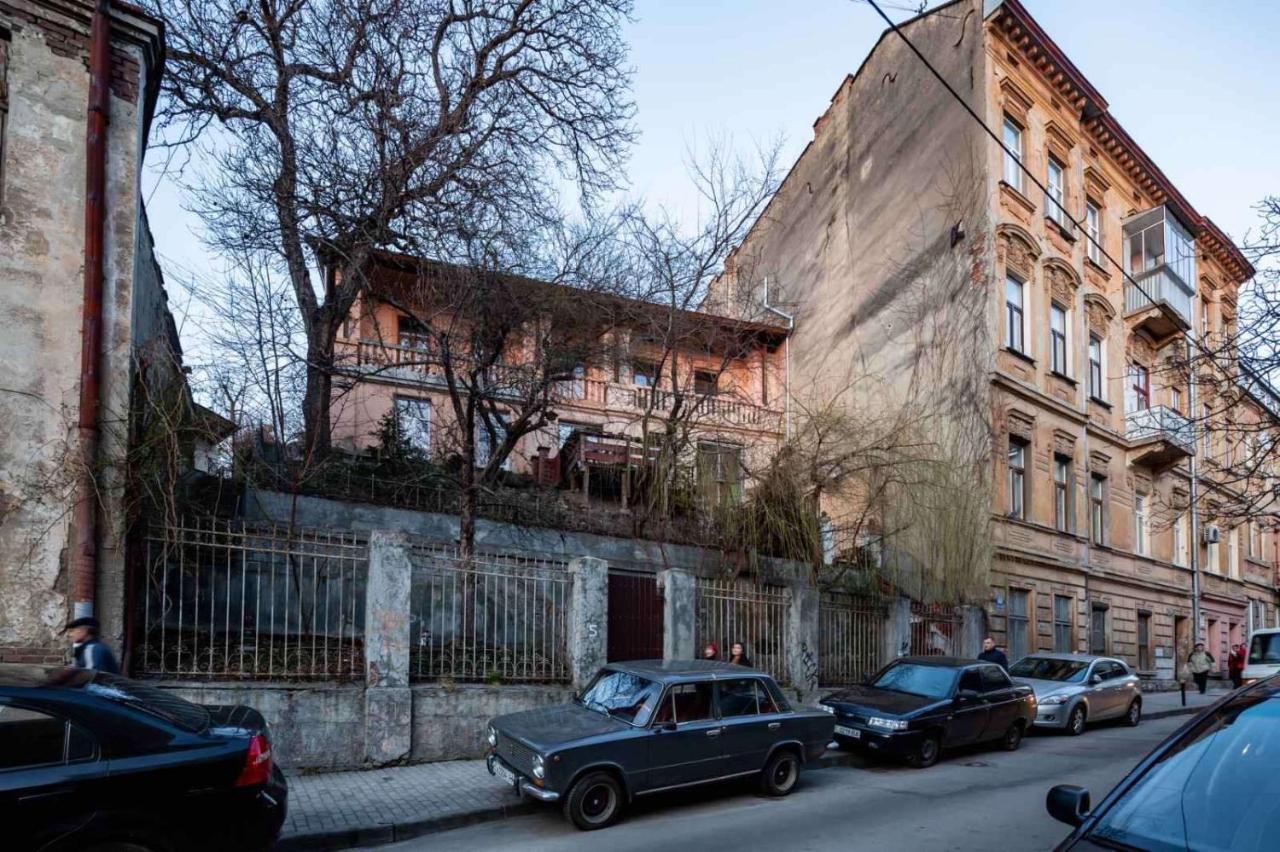 Квартира В Центрі Львов Экстерьер фото